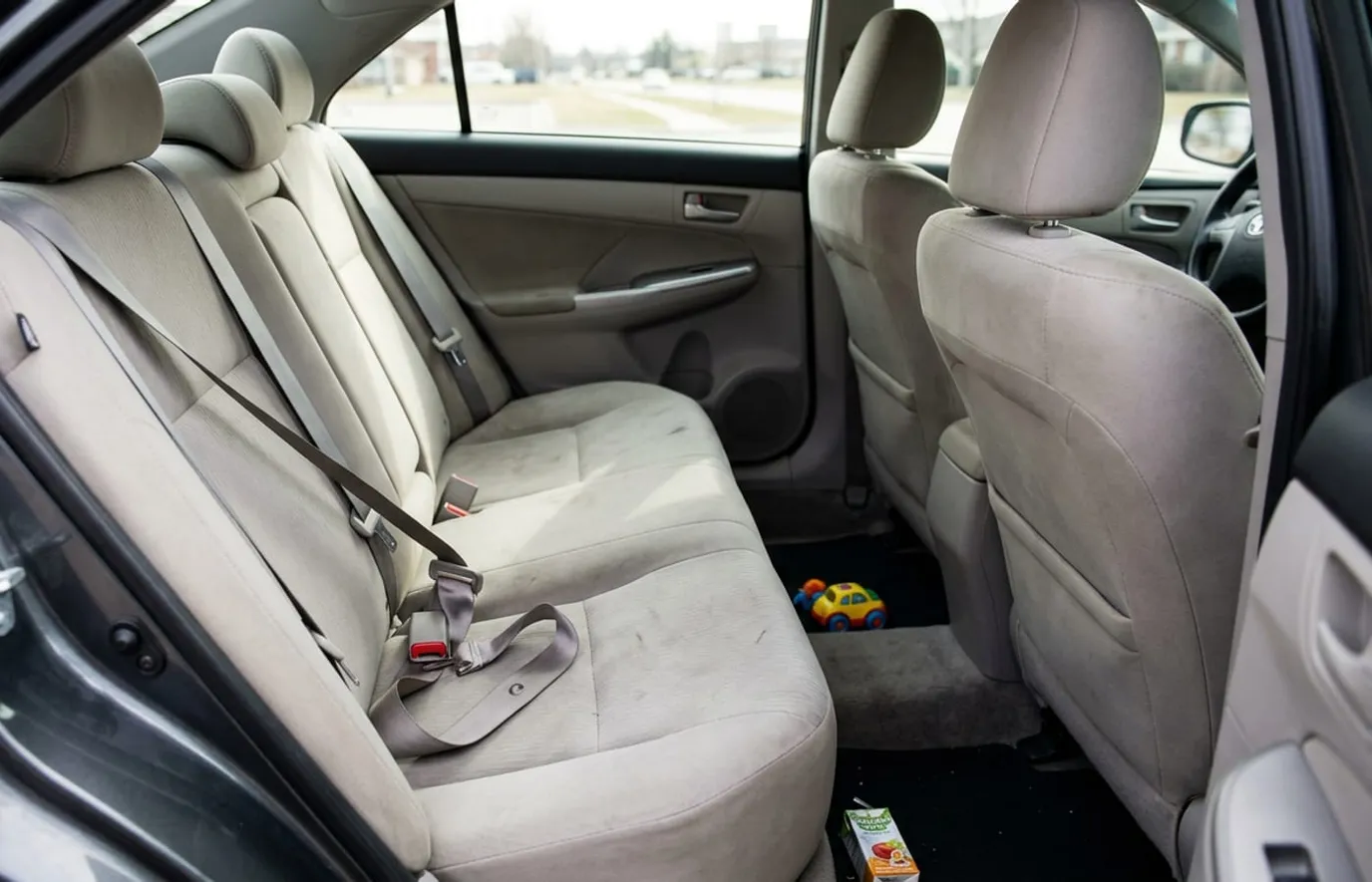 Przewożenie dziecka bez fotelika lub urządzenia przytrzymującego